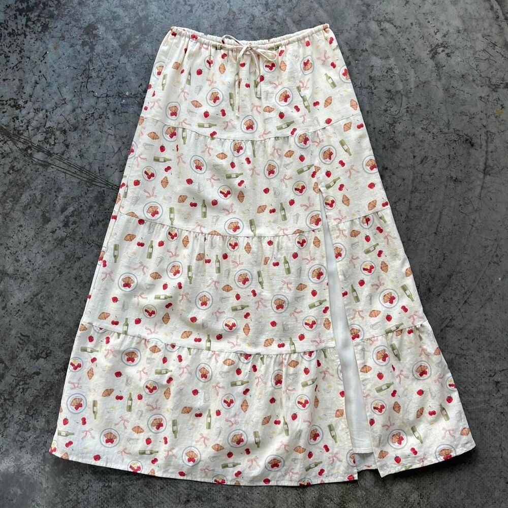 Bobbles & Lace Picnic Print European Summer Brunch Flowy Maxi Skirt Women's S
